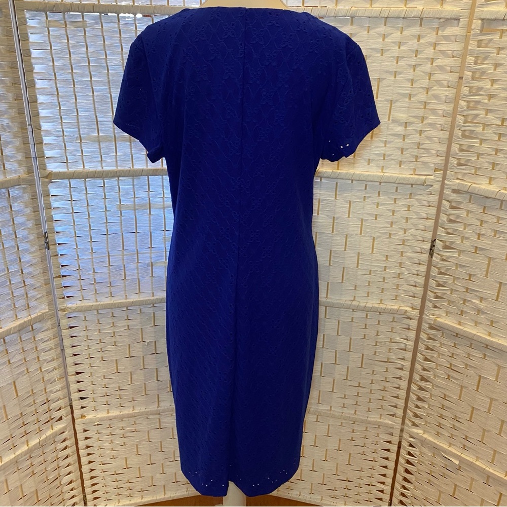 Elegant Royal Blue Eyelet Women's Dress size 12 - Picture 13 of 15